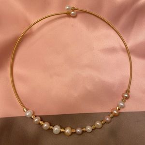 Gold and Pearl Choker Necklace